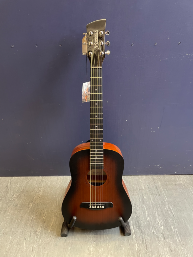 Brunswick BT200 Guitar (Tobacco Sunburst) - £163.00